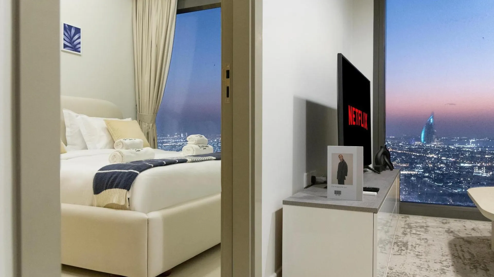 Appartamento Skyline Elegance - 2Br High Floor - 5Min Dubai Mall